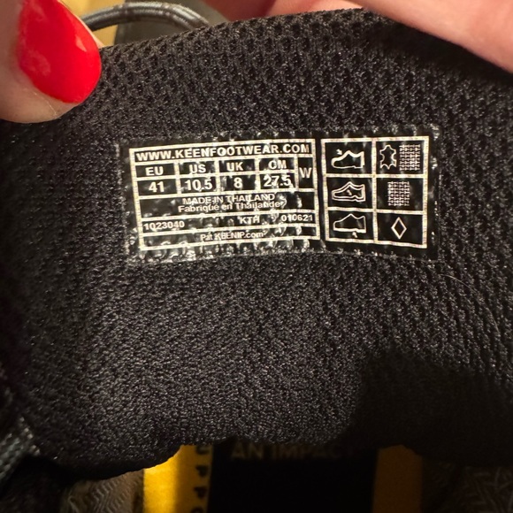 KEEN Women’s Hiking Boots 10.5 - Picture 4 of 14